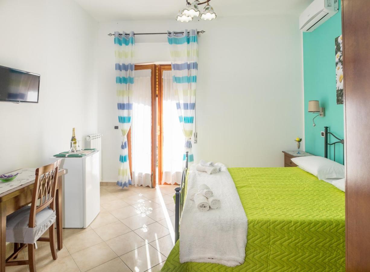Vivere A Colori Vico Equense Ngoại thất bức ảnh